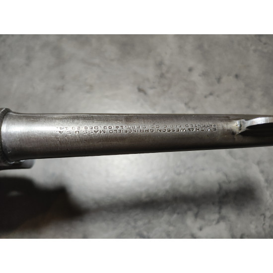 Revolver Smith and Wesson MODEL 10 - MILITARY Revolver Smith and Wesson MODEL 10 - MILITARY